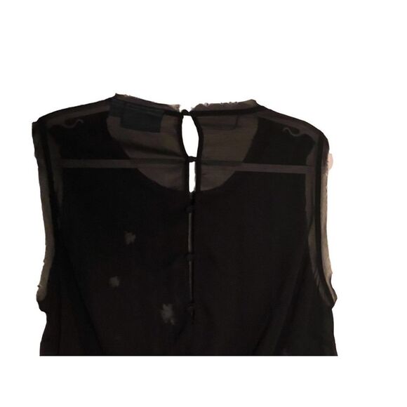 SIMPLY VERA VERA WANG | SHEER SLEEVELESS ASYMMETRICAL FLOATING FLOWERS BLOUSE TO - Picture 3 of 7